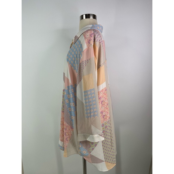 Rose + Olive Abstract Long Sleeve Button Down Shirt - Picture 2 of 11